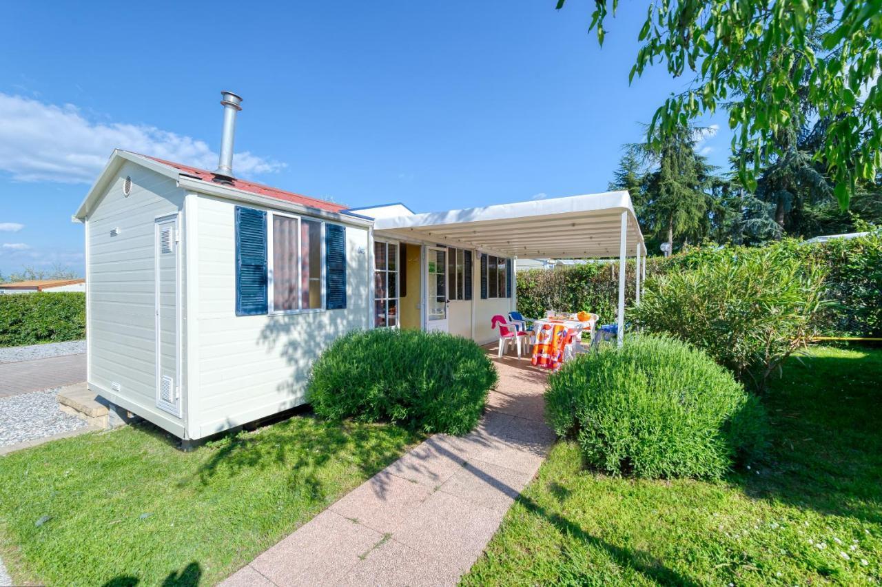 פסקיארה דל גארדה San Benedetto Camping Relais מראה חיצוני תמונה